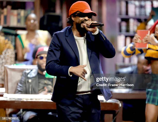 Fatlip Rapper 64 Fatlip Stock Photos, High-Res Pictures, and Images - Getty Images