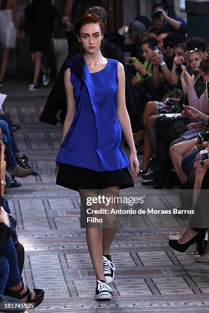 Model walks the runway during the Moon Young Hee show as part of the Paris Fashion Week Womenswear Spring/Summer 2014 on September 24, 2013 in Paris,...