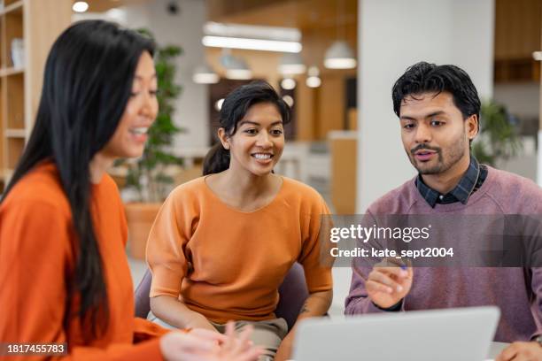 team talks: the secrets behind profitable discussions in the boardroom - youth culture australia stock pictures, royalty-free photos & images