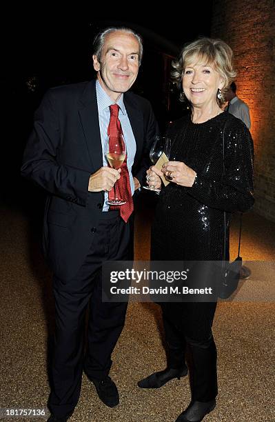 Kim Letcher Michael Sackler Photos and Premium High Res Pictures - Getty Images