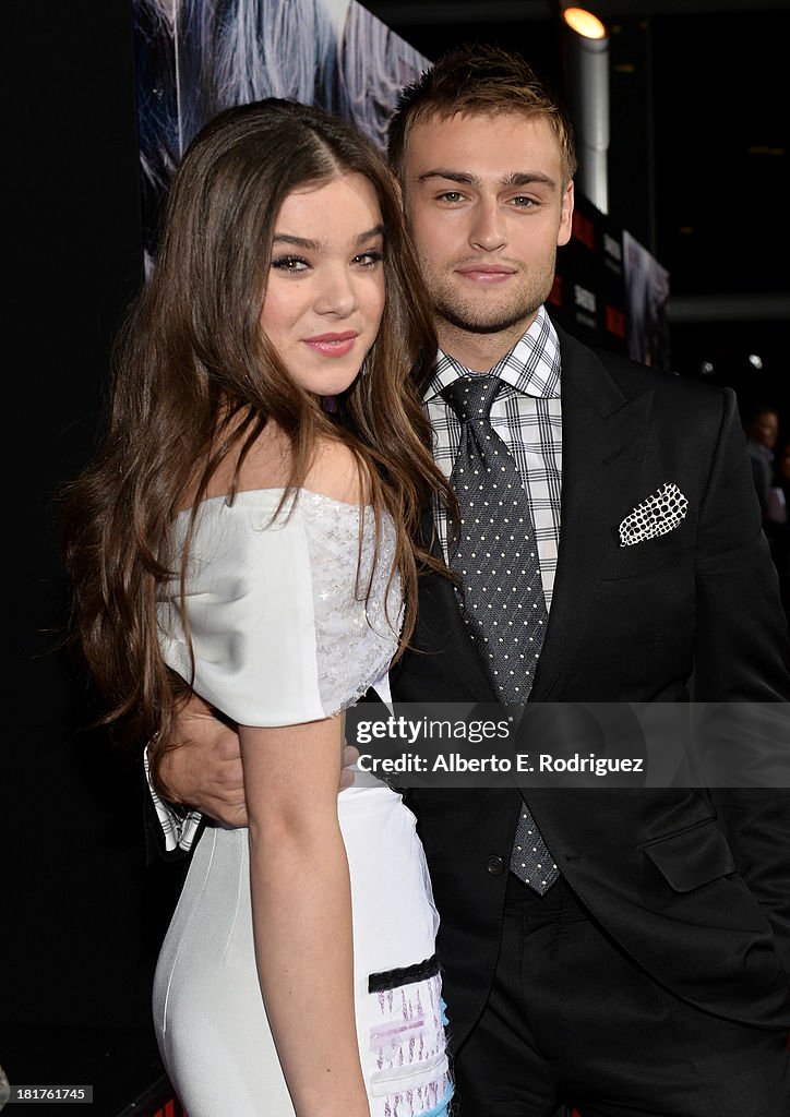 Premiere Of Relativity Media's "Romeo & Juliet" - Red Carpet