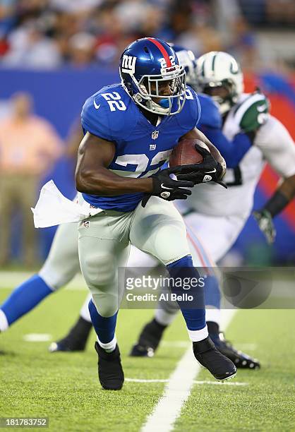 David Wilson of the New York Giants in action against the New York Jets during their pre season game at MetLife Stadium on August 24, 2013 in East...