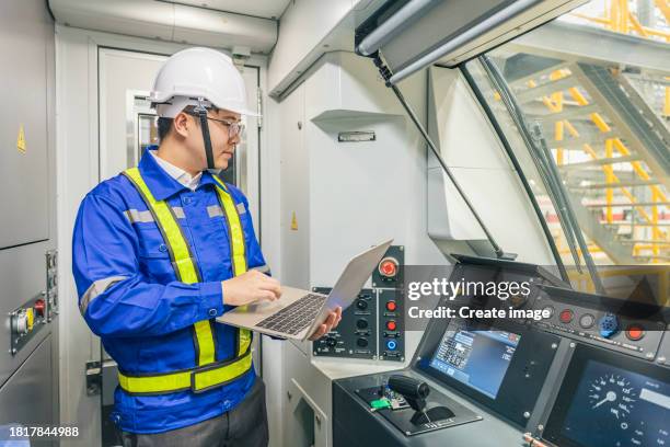 Postitive Train Control 4,047 Positive Train Control Stock Photos, High-Res Pictures, and ...