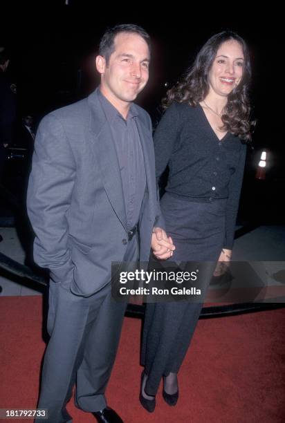 Actor Brian Benben and actress Madeleine Stowe attend the "Amistad" Beverly Hills Premiere on December 8, 1997 at the Samuel Goldwyn Theatre in...