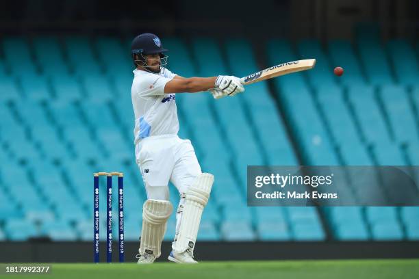 Ollie Davies of the Blues bats during the Sheffield Shield match between New South Wales and Tasmania at SCG, on November 28 in Sydney, Australia.