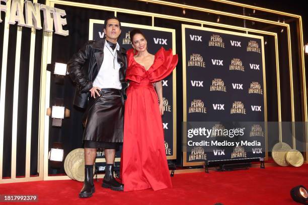 Mario Morán and Ana Claudia Talancón pose for photos on the red carpet during the presentation of "Se Llamaba Pedro Infante" VIX Serie at Estudios...