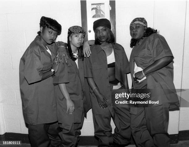 Xscape Performance 2 002 photos et images haute résolution de Xscape - Getty Images