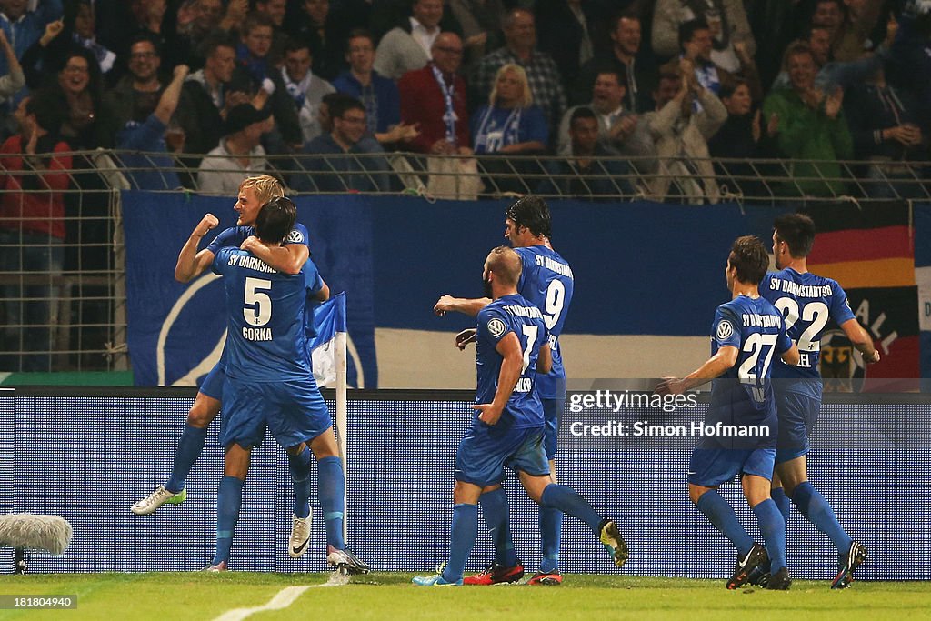 Darmstadt 98 v Schalke 04 - DFB Cup