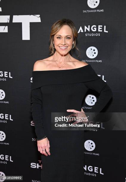 Nikki DeLoach attends the Los Angeles premiere of "The Shift" at AMC The Grove 14 on November 27, 2023 in Los Angeles, California.