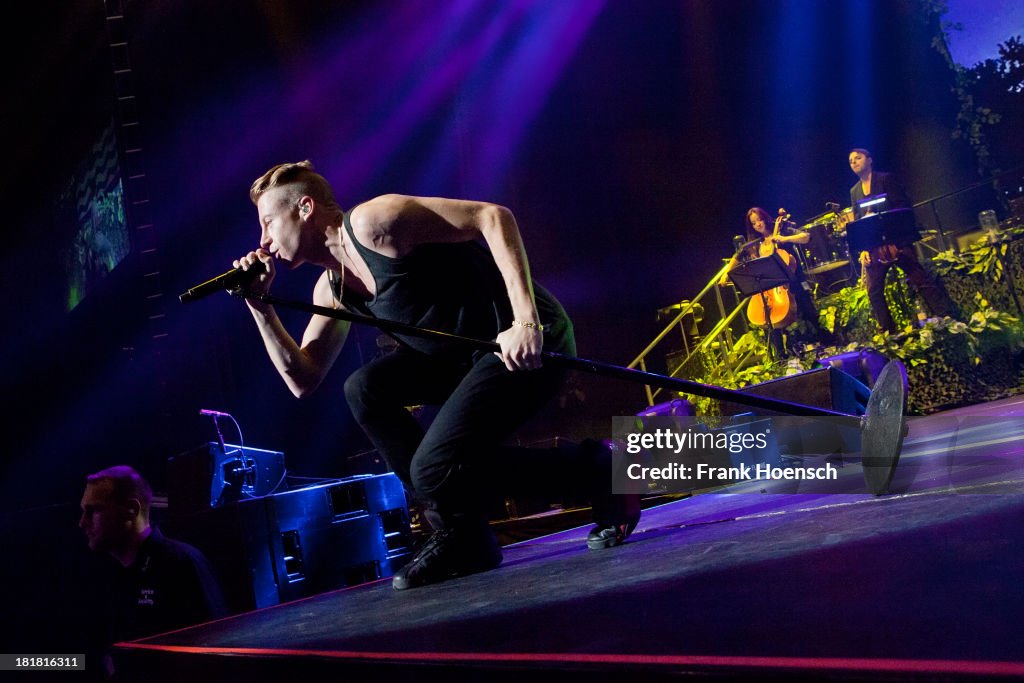 Macklemore & Ryan Lewis Perform In Berlin