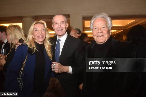 Sylvie Elias Marshall, Jean Claude Jitrois and Massimo Gargia attend 29eme Gala de L’Espoir de la Ligue contre le cancer au Theatre des Champs...