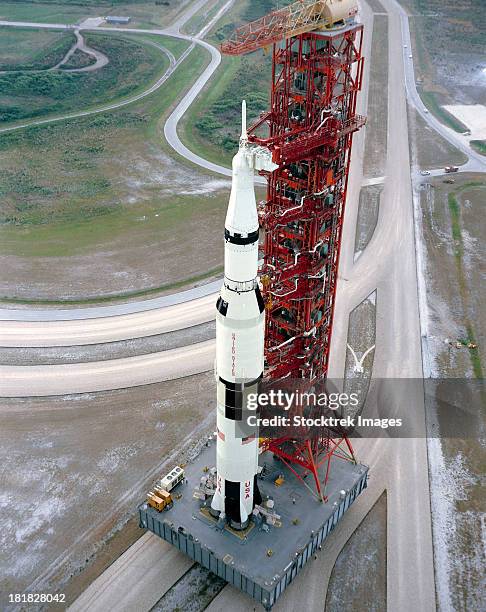 high angle view of the apollo 15 space vehicle. - saturn 5 stock pictures, royalty-free photos & images