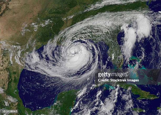 satellite view of tropical storm isaac in the gulf of mexico. - tropical storm isaac foto e immagini stock
