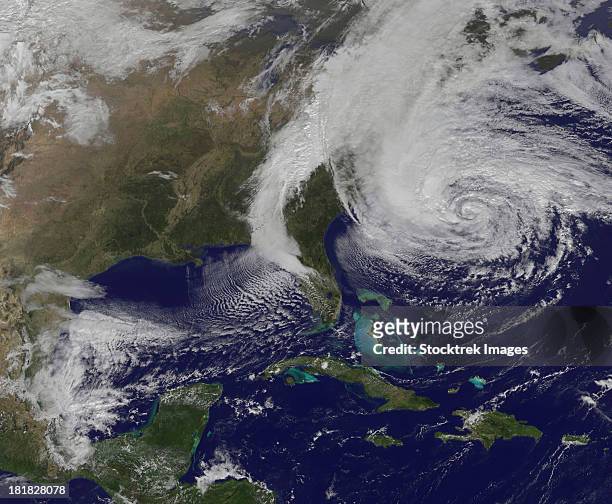 hurricane sandy along the east coast of the united states. - delaware v north carolina stock pictures, royalty-free photos & images