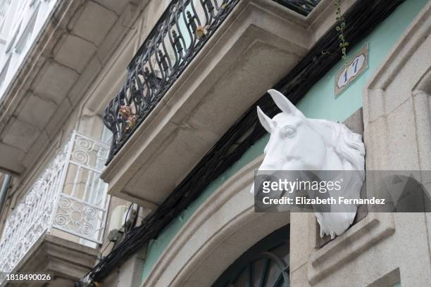white horse head sculpture - vintage embellishment stock pictures, royalty-free photos & images