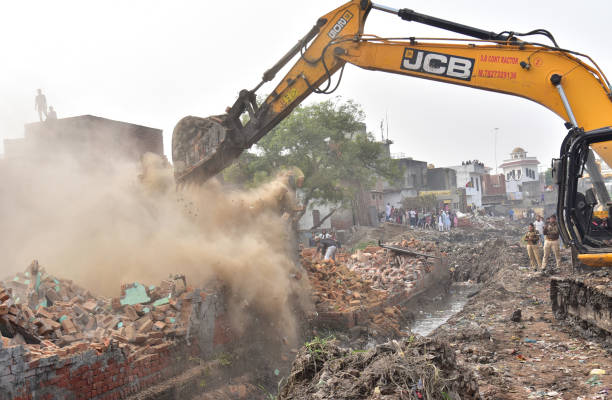 IND: Nagar Panchayat Dasna Removes Illegal Encroachment In Dasna