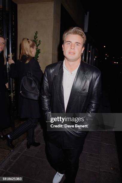 English singer Gary Barlow outside Daphne's restaurant in London, December 1996.