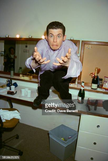 The British actor and comedian Lee Evans backstage at the Lyric Theatre after his 'The Different Planet Tour' show, London, February 1996.