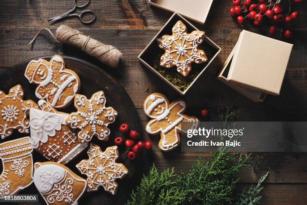 handmade gift gingerbread cookies - gingerbread snowman stock pictures, royalty-free photos & images