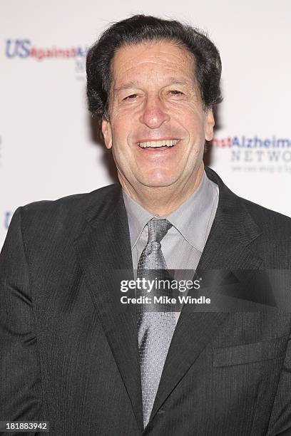 Peter Roth Actor 395 Stephen J Ross Theatre On The Warner Bros Stock Photos, High-Res ...