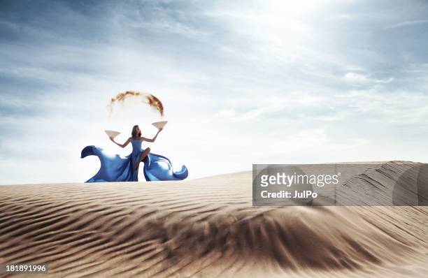 sand dunes - hot vietnamese women stock pictures, royalty-free photos & images