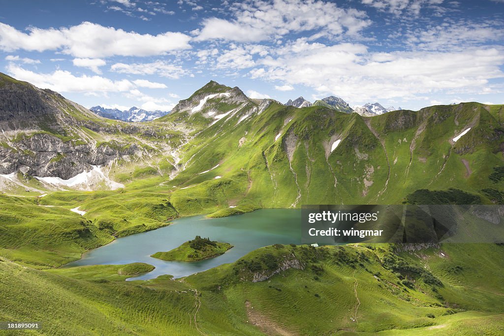 Alpin lake schreeksee in Bayern, Allgäuer Alpen, Deutschland