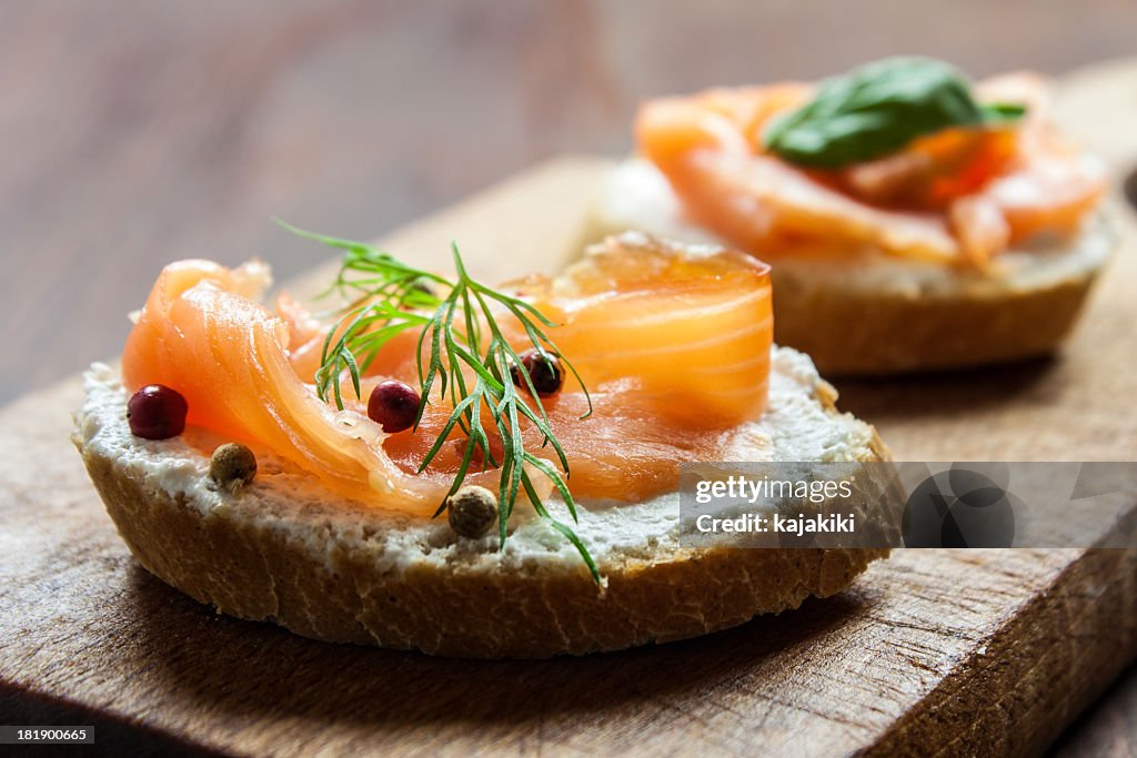 Räucherlachs-Canapes