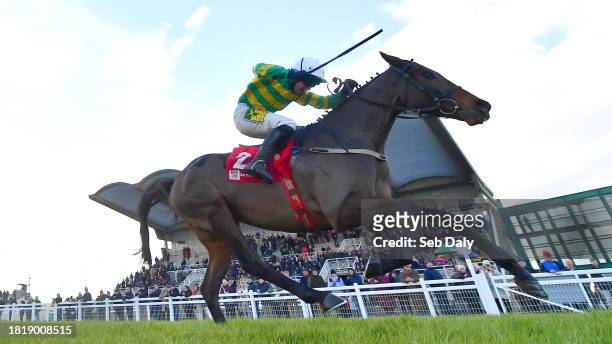 Meath , Ireland - 3 December 2023; I Am Maximus, with Jody McGarvey up, on their way to winning the Bar One Racing Drinmore Novice Steeplechase...