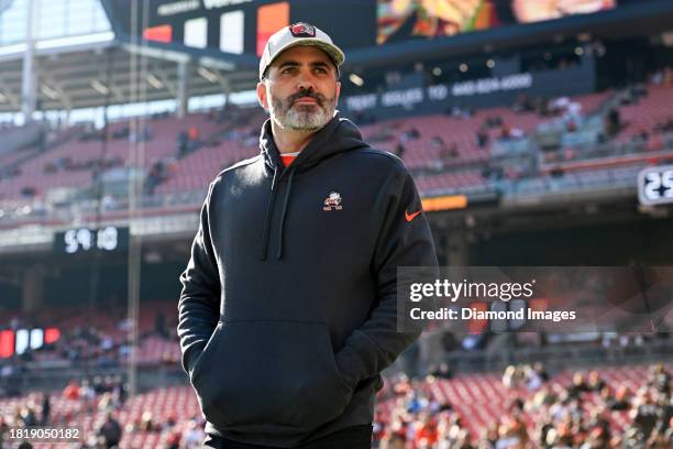 Head coach Kevin Stefanski of the Cleveland Browns looks on prior to a game against the Pittsburgh Steelers at Cleveland Browns Stadium on November...