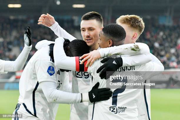 Brian Brobbey of Ajax celebrates his assist for 0-1 with Steven Berghuis of Ajax Steven Bergwijn of Ajax and goalscorer Kristian Hlynsson of Ajax...