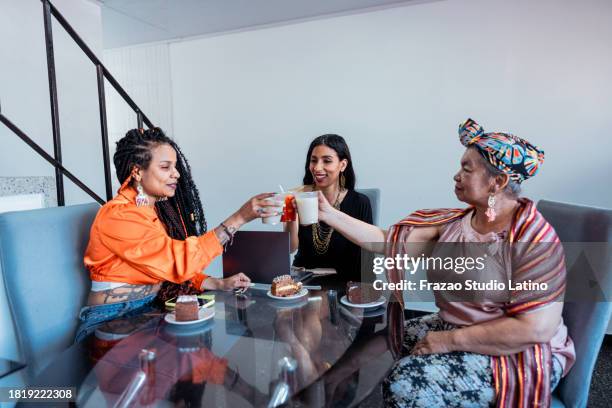 family toasting on breakfast at home - turban family stock pictures, royalty-free photos & images