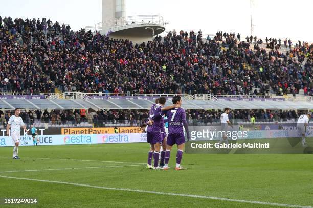 Giacomo Bonaventura of ACF Fiorentina celebrates after scoring a goal with Giacomo Bonaventura and Riccardo Sottil of ACF Fiorentina during the Serie...