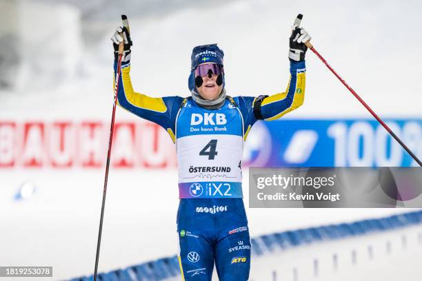 Sebastian Samuelsson of Sweden in the finish during the Men 12.5 km Pursuit at the BMW IBU World Cup Biathlon Oestersund on December 3, 2023 in...