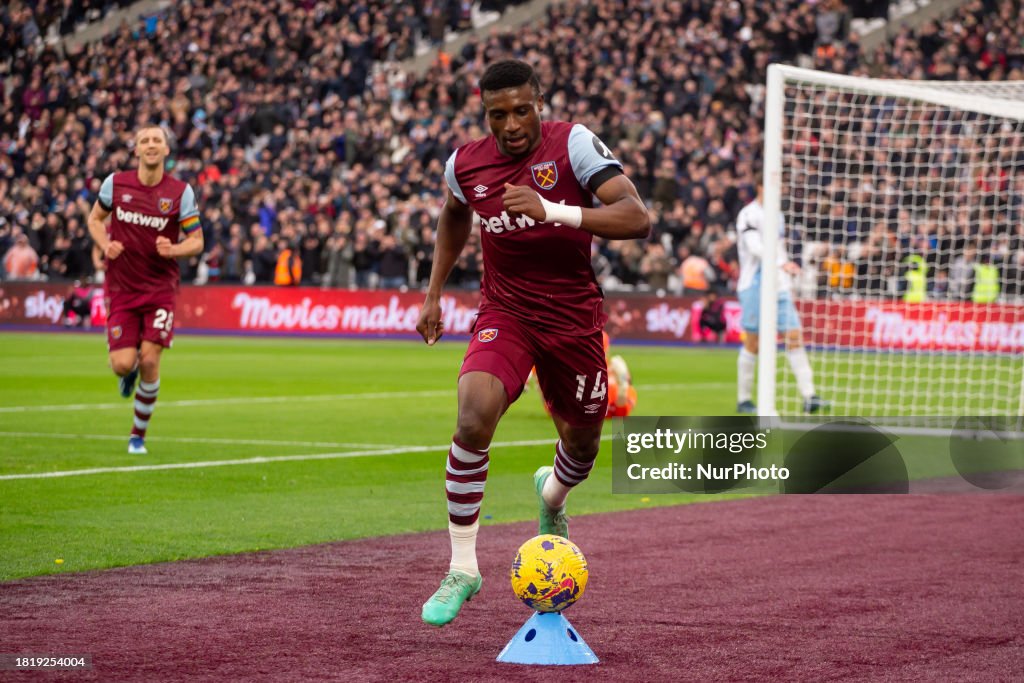 West Ham United v Crystal Palace - Premier League