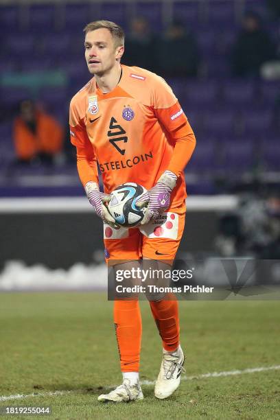 Christian Fruechtl of Austria Wien controls the ball during the Admiral Bundesliga match between FK Austria Wien and LASK Linz at Generali Arena on...