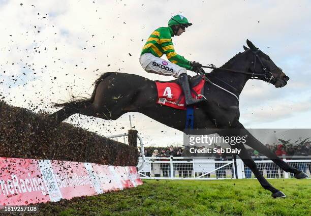 Meath , Ireland - 3 December 2023; Perceval Legallois, with Mark Walsh up, during the Bar One Racing Drinmore Novice Steeplechase on day two of the...