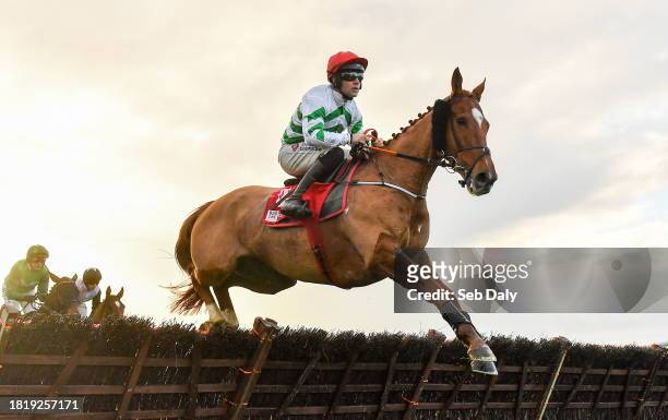 Meath , Ireland - 3 December 2023; Zanahiyr, with Jordan Gainford up, during the the Bar One Racing Hatton's Grace Hurdle on day two of the...