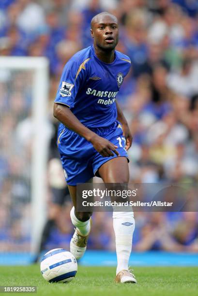 August 21: William Gallas of Chelsea FC on the ball during the Premier League match between Chelsea and Arsenal at the Stamford Bridge on August 21,...