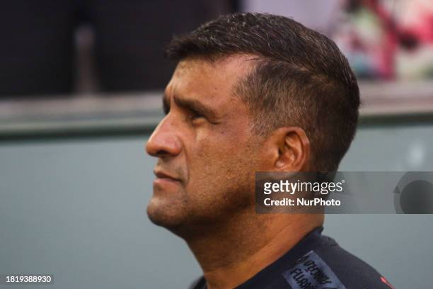 Wesley Carvalho, the coach of Athletico PR, is overseeing the match between Athletico PR and Santos for Round 37 of the Brazilian League Serie A 2023...