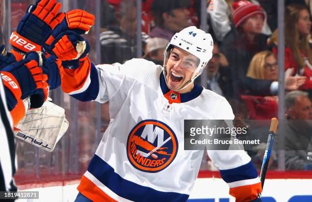 Jean-Gabriel Pageau of the New York Islanders celebrates his second period goal against the New Jersey Devils at Prudential Center on November 28,...