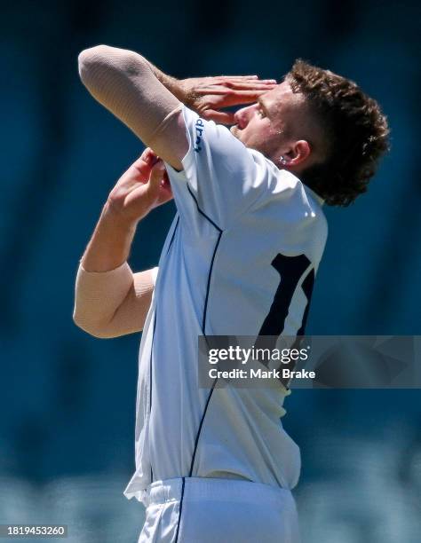 Fergus O'Neill of the Bushrangers bowlsduring the Sheffield Shield match between South Australia and Victoria at Adelaide Oval, on November 29 in...