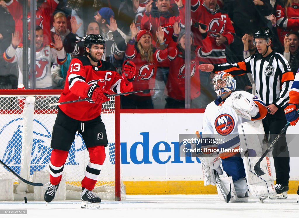 New York Islanders v New Jersey Devils