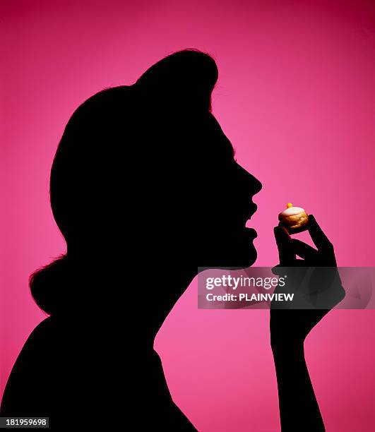 cupides femme - religieuse photos et images de collection