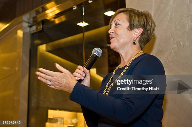Deb Rutter Deborah Rutter Photos and Premium High Res Pictures - Getty Images