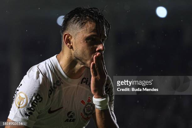 Romero of Corinthians celebrates after scoring the second goal of his team during the match between Vasco Da Gama and Corinthians as part of...
