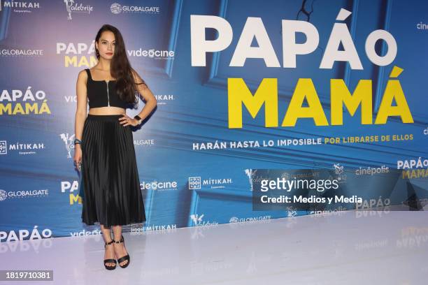 Karen Furlong poses for photos during 'Papá o Mamá' Film Red Carpet at Cinepolis Plaza Carso on November 28, 2023 in Mexico City, Mexico.