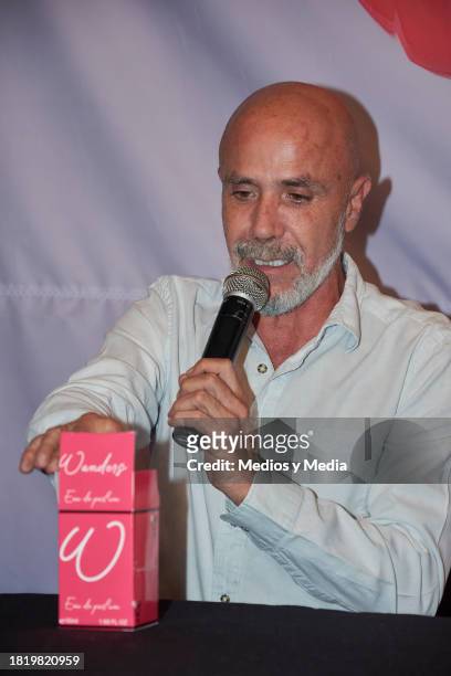 Radames de Jesús speaks during a press conference for `Wanders´ perfume at Teatro Centenario Coyoacan on November 28, 2023 in Mexico City, Mexico.