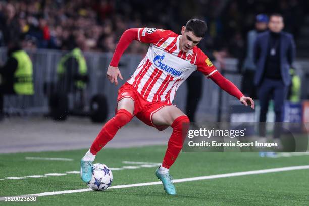 Kosta Nedeljkovic of Crvena zvezda controls the ball during the UEFA Champions League Group Stage match between BSC Young Boys and FK Crvena zvezda...