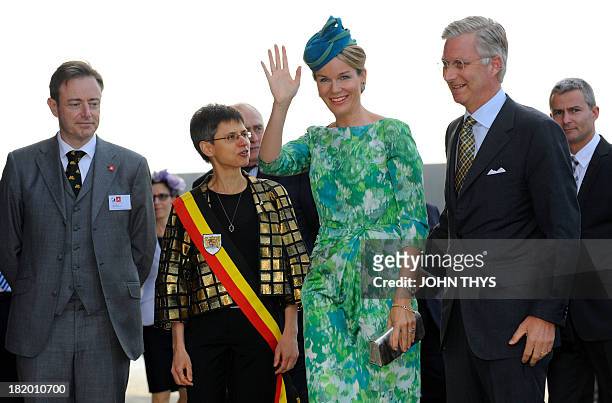 Antwerp mayor Bart De Wever, Antwerp province governor Cathy Berx, Queen Mathilde of Belgium and King Philippe of Belgium arrive for the "Joyous...