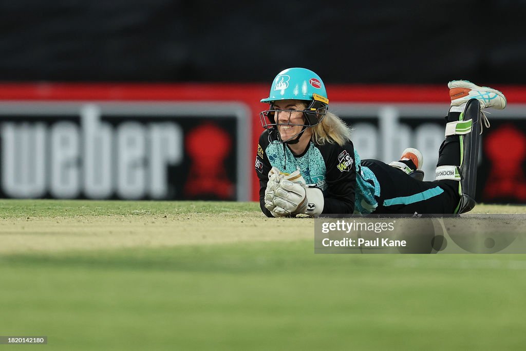 WBBL The Challenger - Perth Scorchers v Brisbane Heat